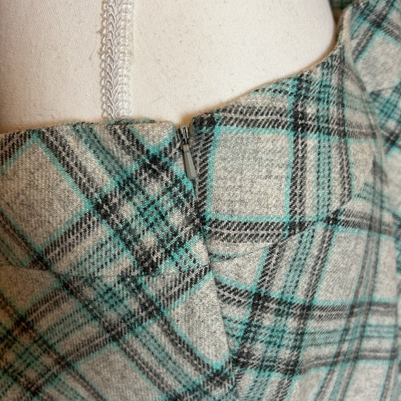 Talbots | Green & Gray Wool Blend Checked A-Line Skirt | 14 - Picture 6 of 8